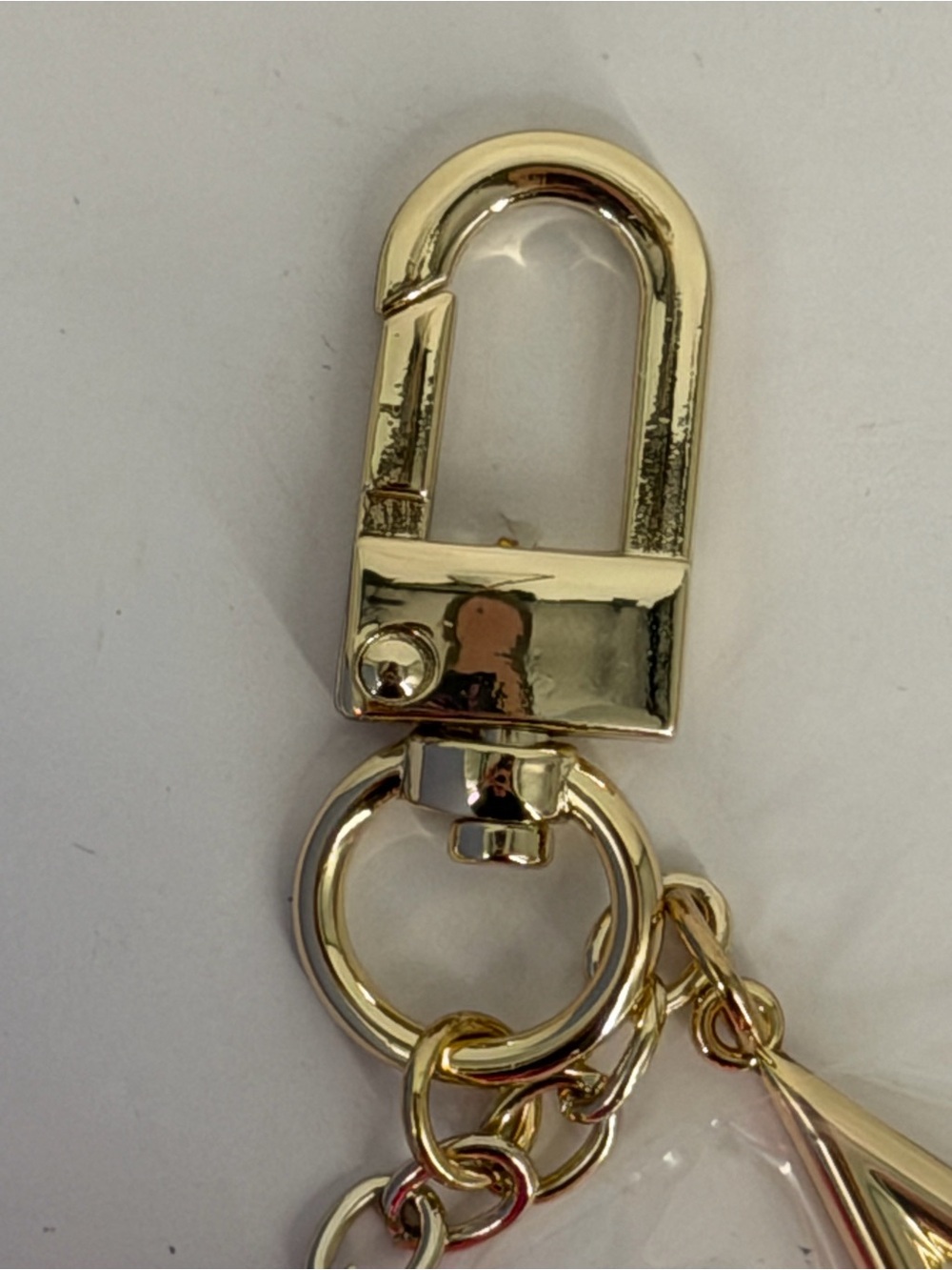 MUGLER Pink Heart Gold Tone Star Key Ring Keychain Bag Charm Accessory New - Picture 4 of 4